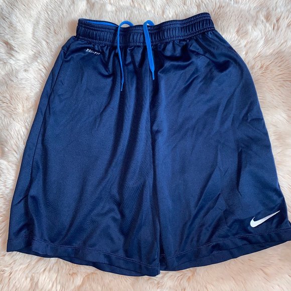 Nike Shorts - Picture 1 of 1